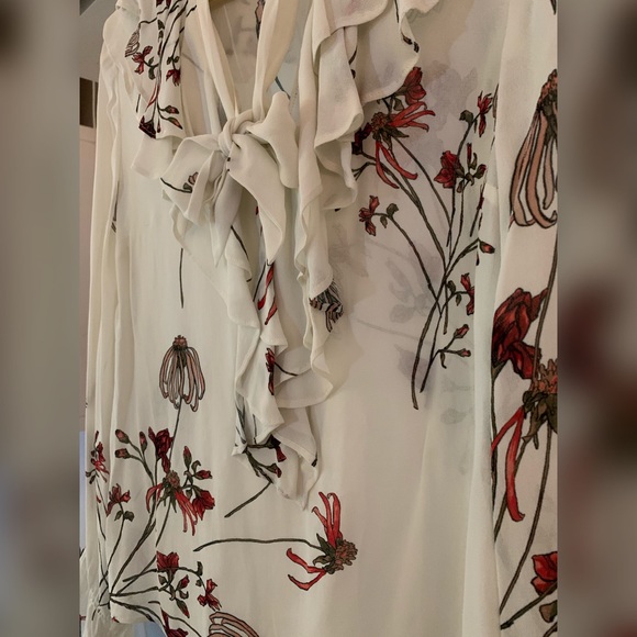 Aritzia Little Moon White Floral Blouse - Picture 7 of 8